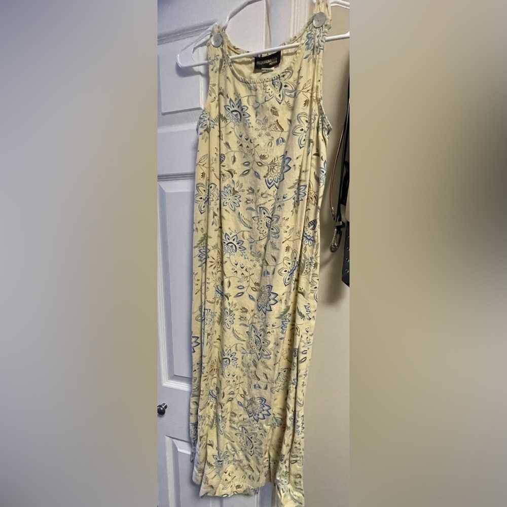 Requirements Petite 90s Midi Dress